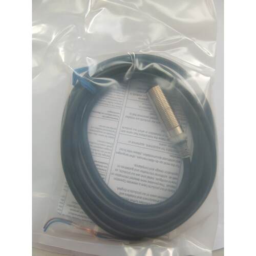 接近开关 限位开关 E2E-X7D212 双色灯