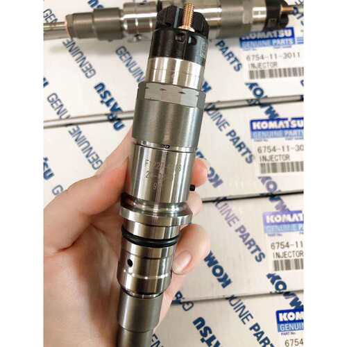厂家现货供应发动机6D125 喷油器6156-11-3300 喷油器总成