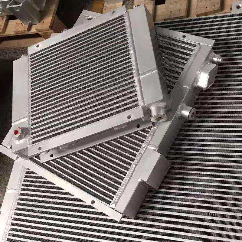 用于空压机冷却器22kw75KW螺杆式压缩机散热器液压油空气后冷凝器