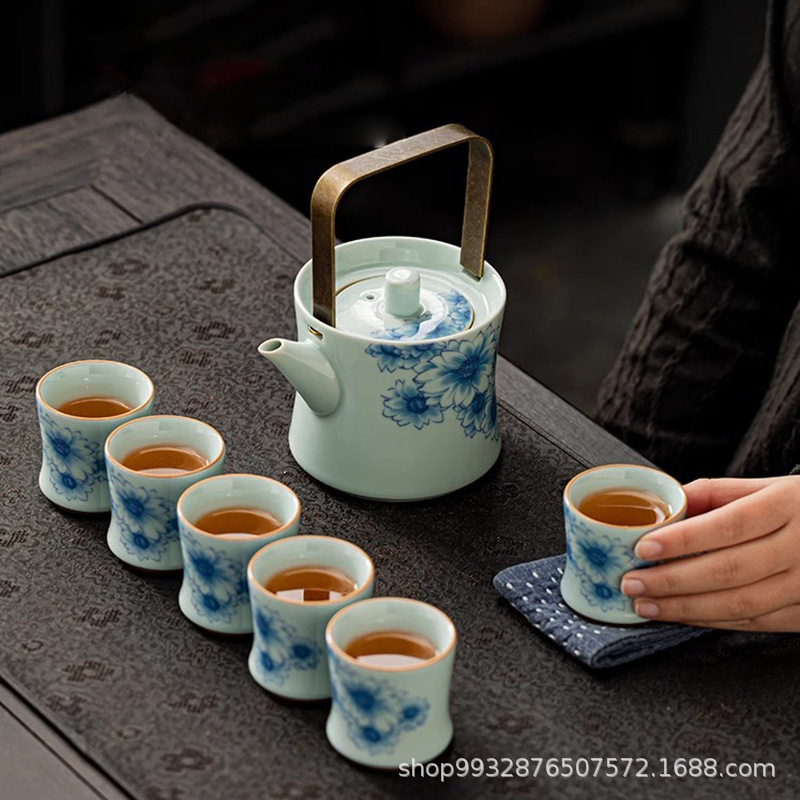 日式提梁壶清新雅性青花瓷茶具套装家用高档隔热不烫手陶瓷泡茶壶