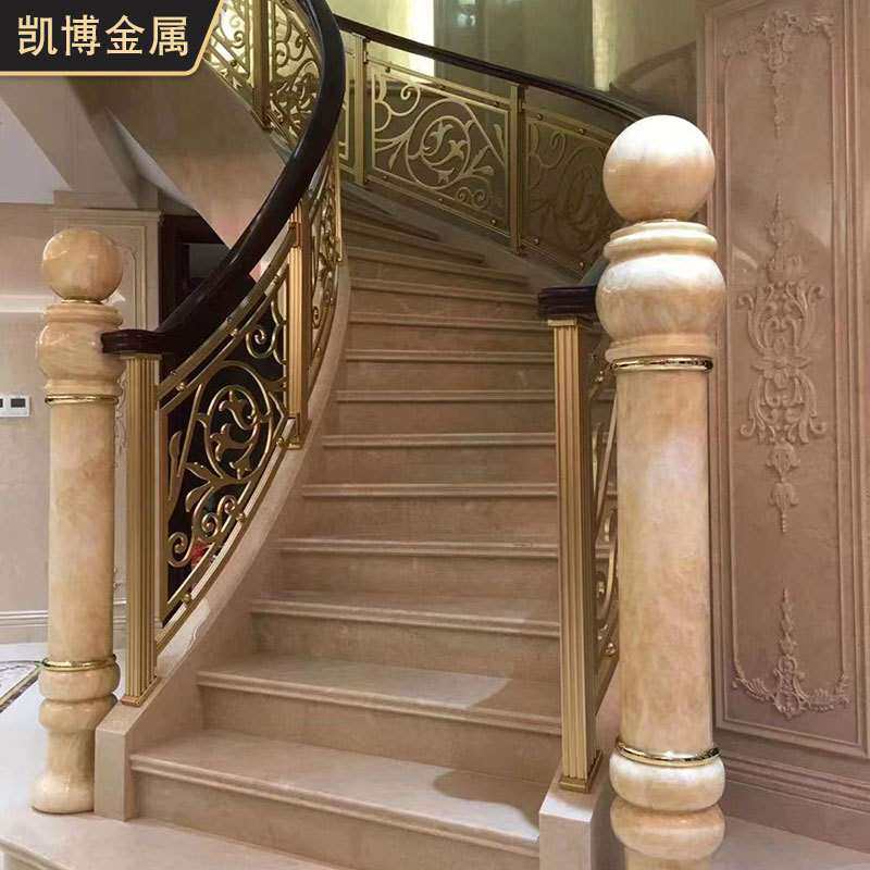 别墅豪宅轻奢铜艺扶手花板镂空雕花步梯护栏阳台金属围栏承接工程