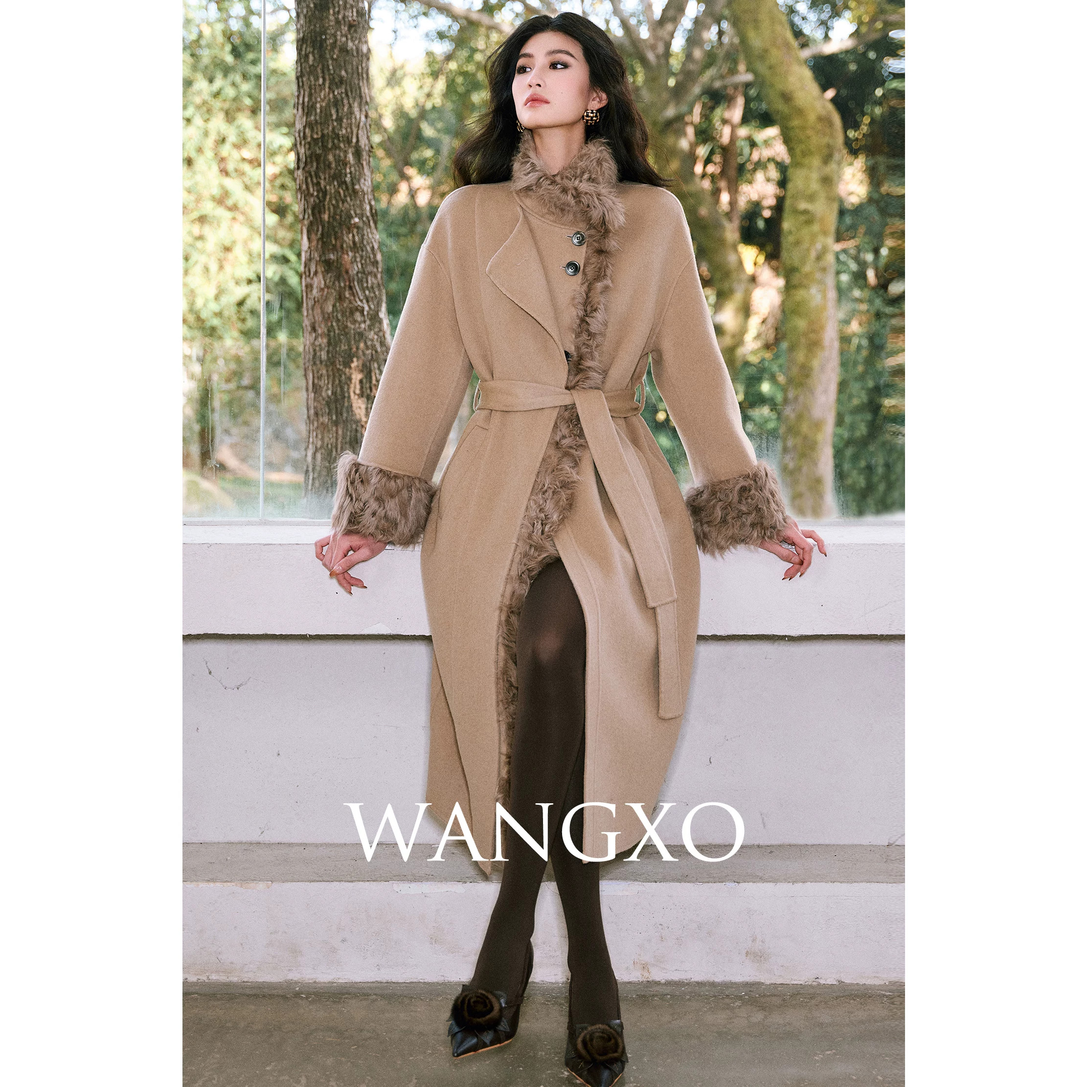 WANGXO|高支羊绒羊毛拼卷毛小湖羊|立领双门襟长款双面呢大衣