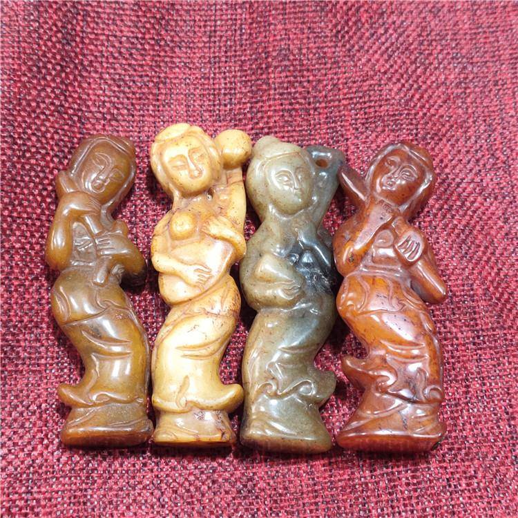 供应古玩杂项仿古做旧工艺品岫玉吹拉弹唱小玉人手把件