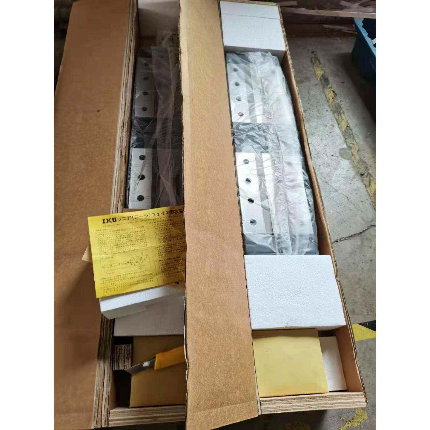IKO方滑块LRXDC65与LRXD65与LRXDG65C2R3000导轨福业供应