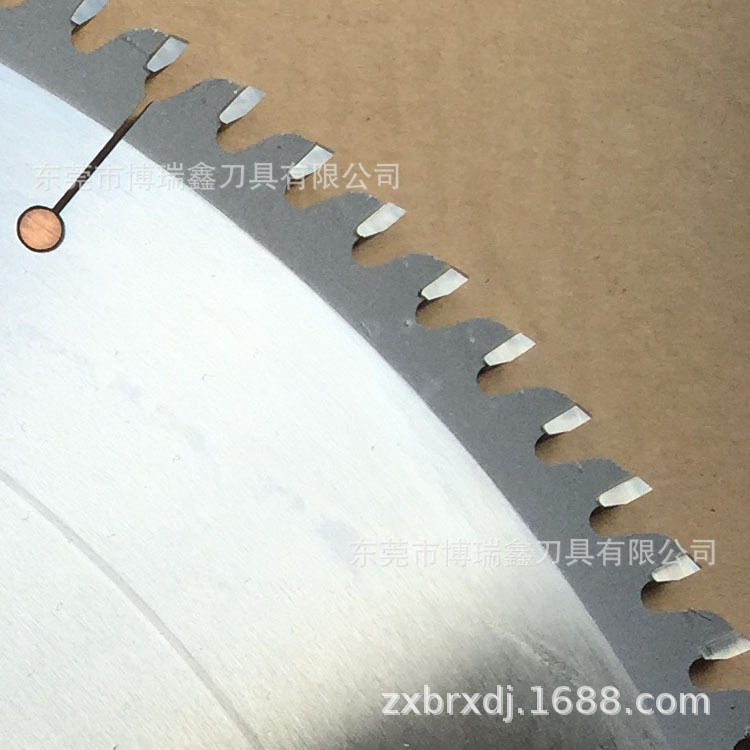 **大型铝棒铝型材切割锯片外径800 900 1000 1200 72 84 120齿