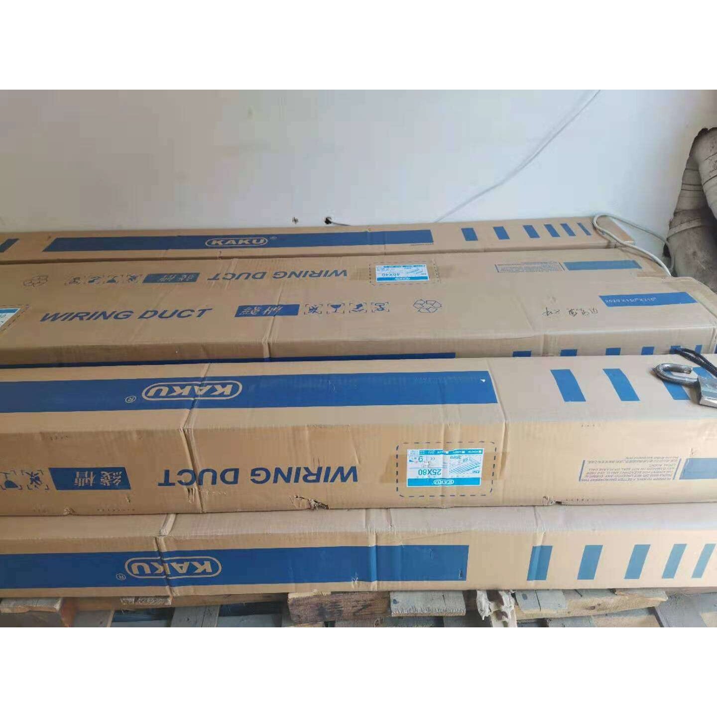 6080PVC线槽60高*80宽 EASCO线槽 PVC线槽 配线槽 机柜线槽