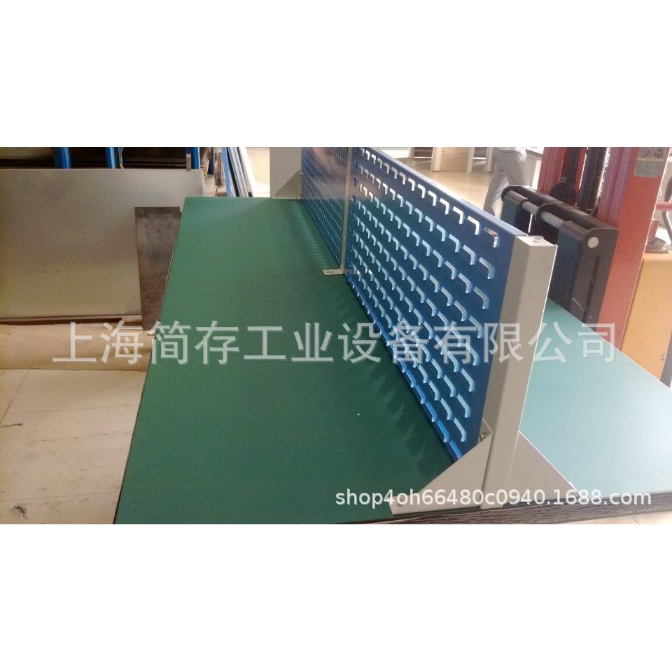 重型双面操作台 绿色复合桌面中型工作台 双面带吊柜带挂板工作桌