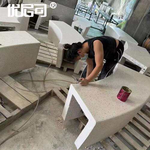 透光混凝土坐凳UHPC树池长座椅发光围边坐凳水磨石清水泥雕塑坐凳
