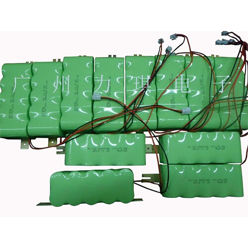 太阳能路灯电池组照明灯电池NI-CD C2800MAH 12V镍镉充电组合电池