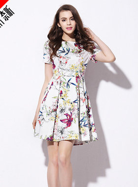 奈昕让您穿着漂亮个性化私人订制 5613夏季新款dress碎花印花拼接