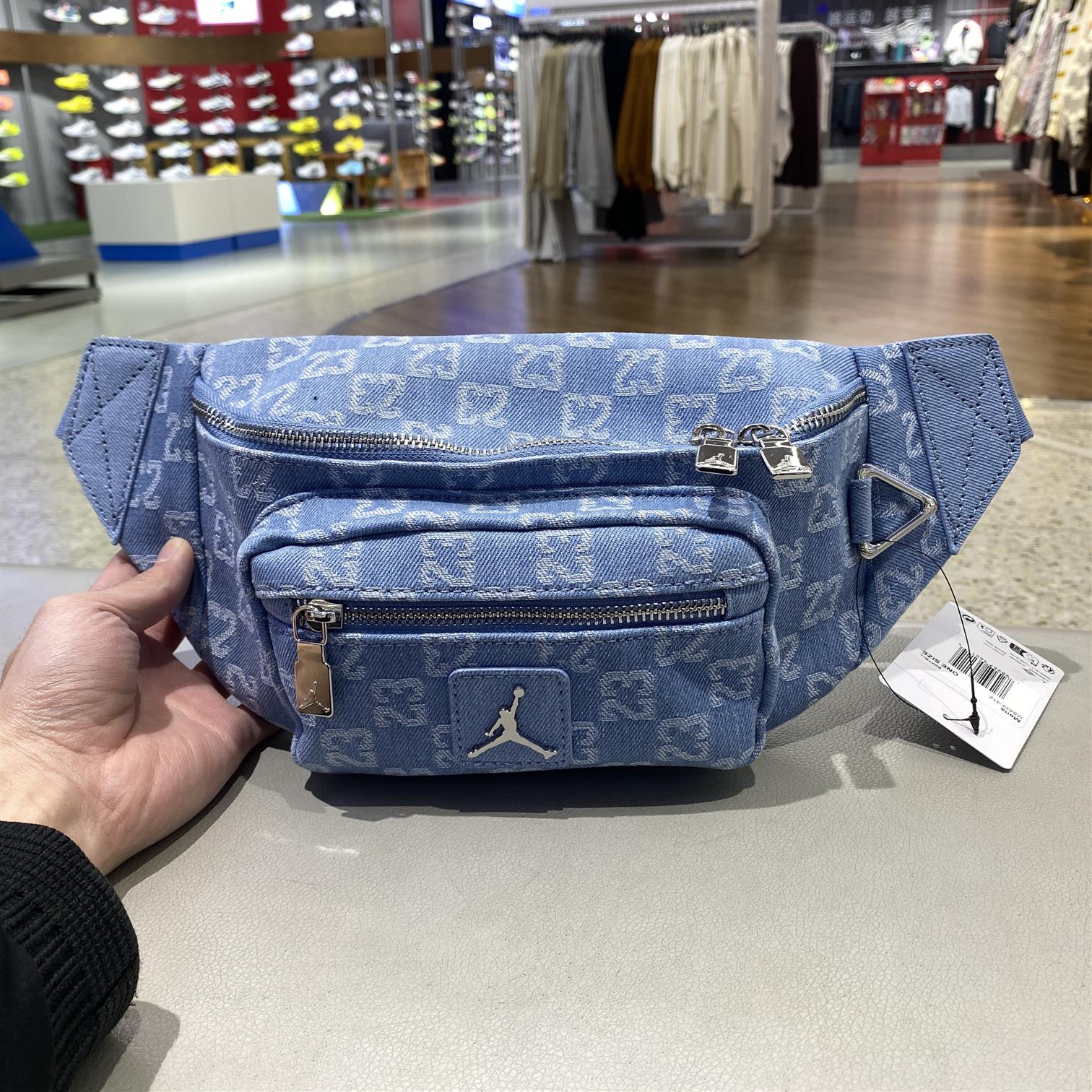 耐克情侣骑行运动户外腰包男款高端女士高端小斜挎包 JD2613206AD图片