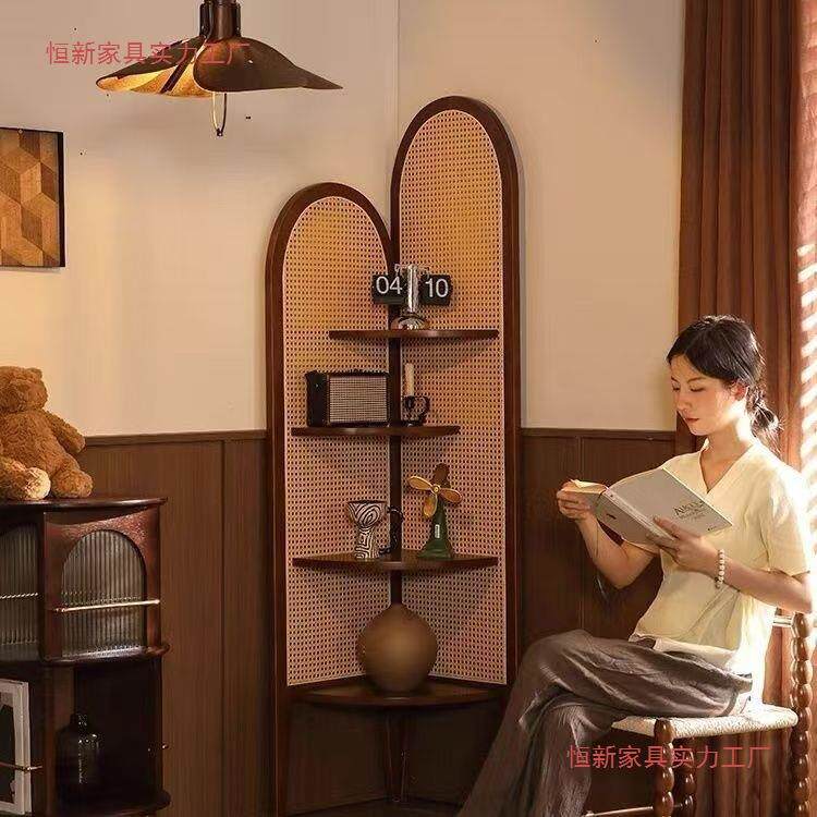 实木角柜客厅复古沙发墙边藤编置物架子中古卧室拐角三角柜收纳架