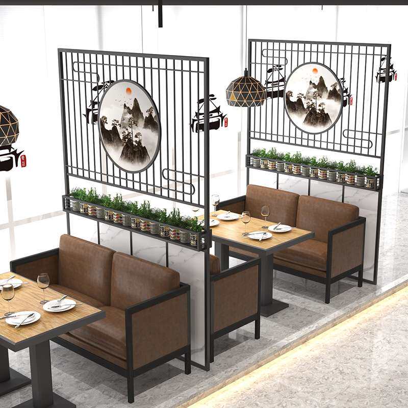 现代铁艺实木围栏酒吧隔栏工业风屏风装饰餐厅卡座绿植隔断墙花架