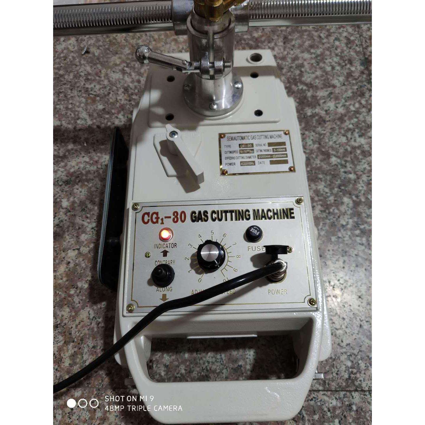 半自动火焰切割机CG1-30/100便携式切割机金属钢板焊割设备割圆机