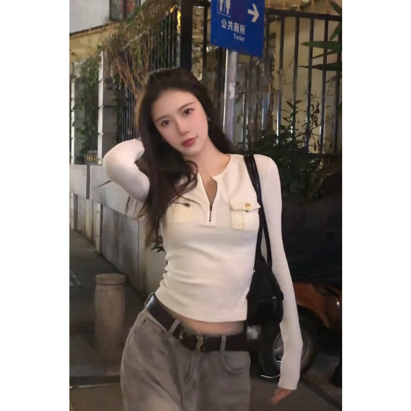 秋季韩系氛围感穿搭长袖内搭上衣