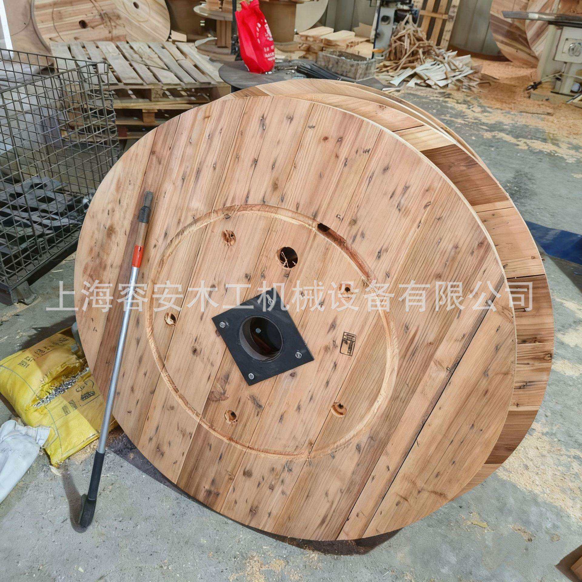 实木电缆盘全套生产设备四面刨全自动打孔机电缆卷筒工厂智能产线