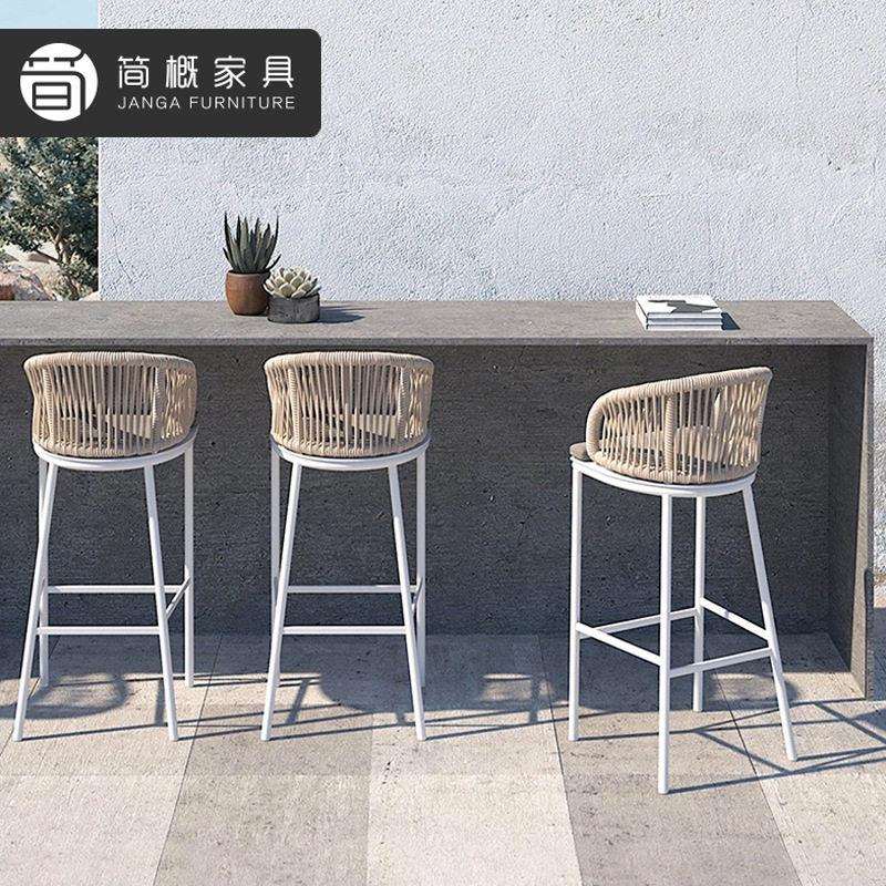 户外别墅露台藤编脚凳庭院花园吧台桌椅酒店餐厅金属藤编靠背椅