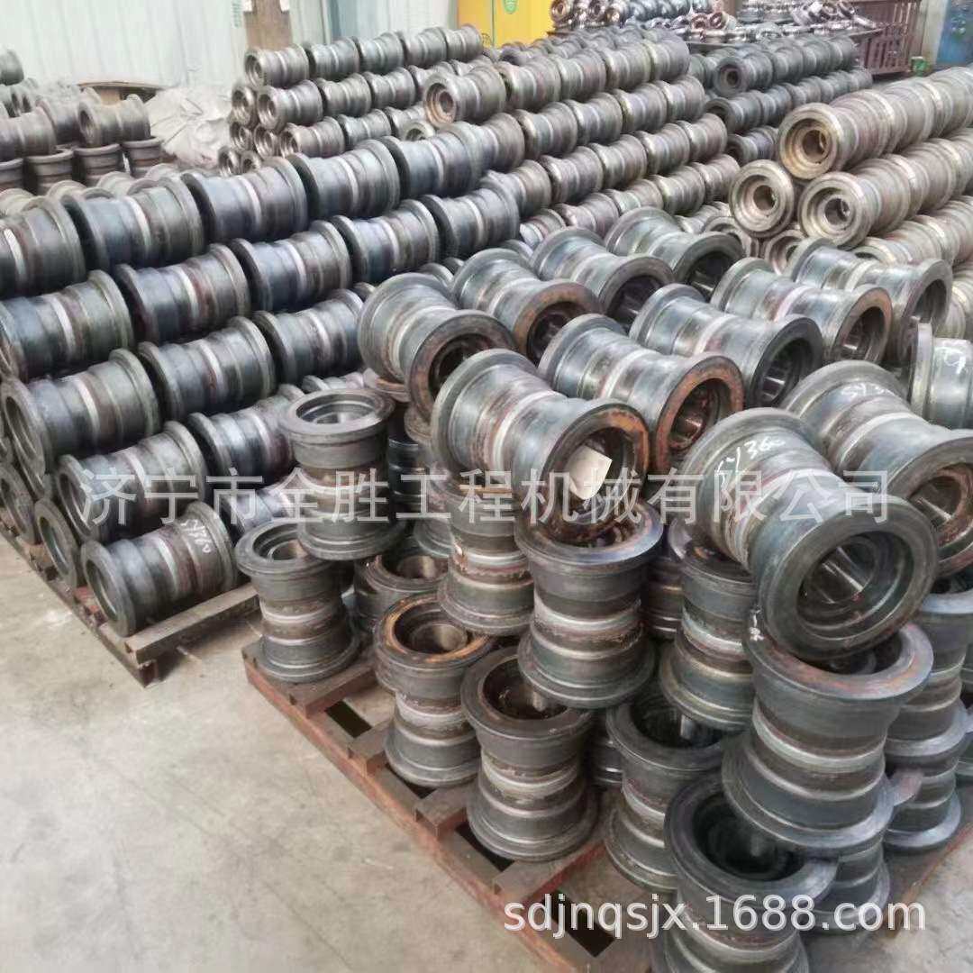 R225-7挖掘机护链架 链条 引导轮 支重轮钩机橡胶块 回转支承