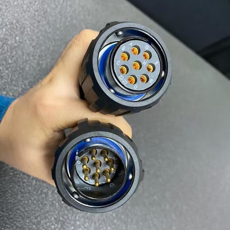 8芯扬声器公母插头