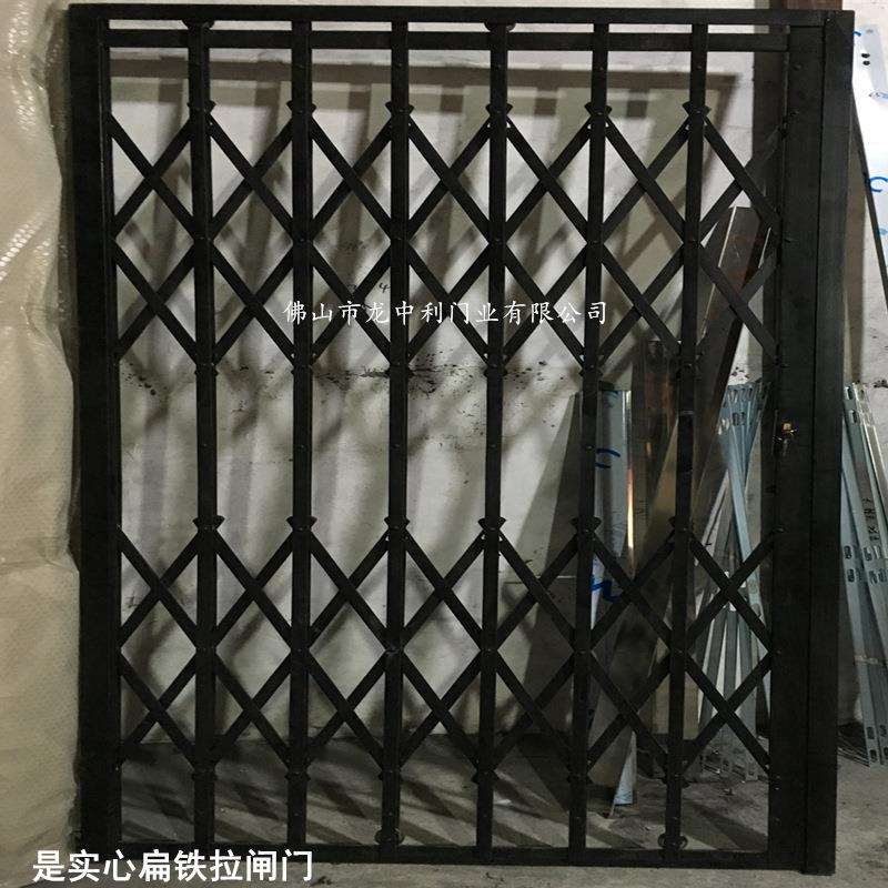 怀旧老式铁拉闸门 实心扁铁拉闸门 防盗推拉门 不锈钢拉闸门