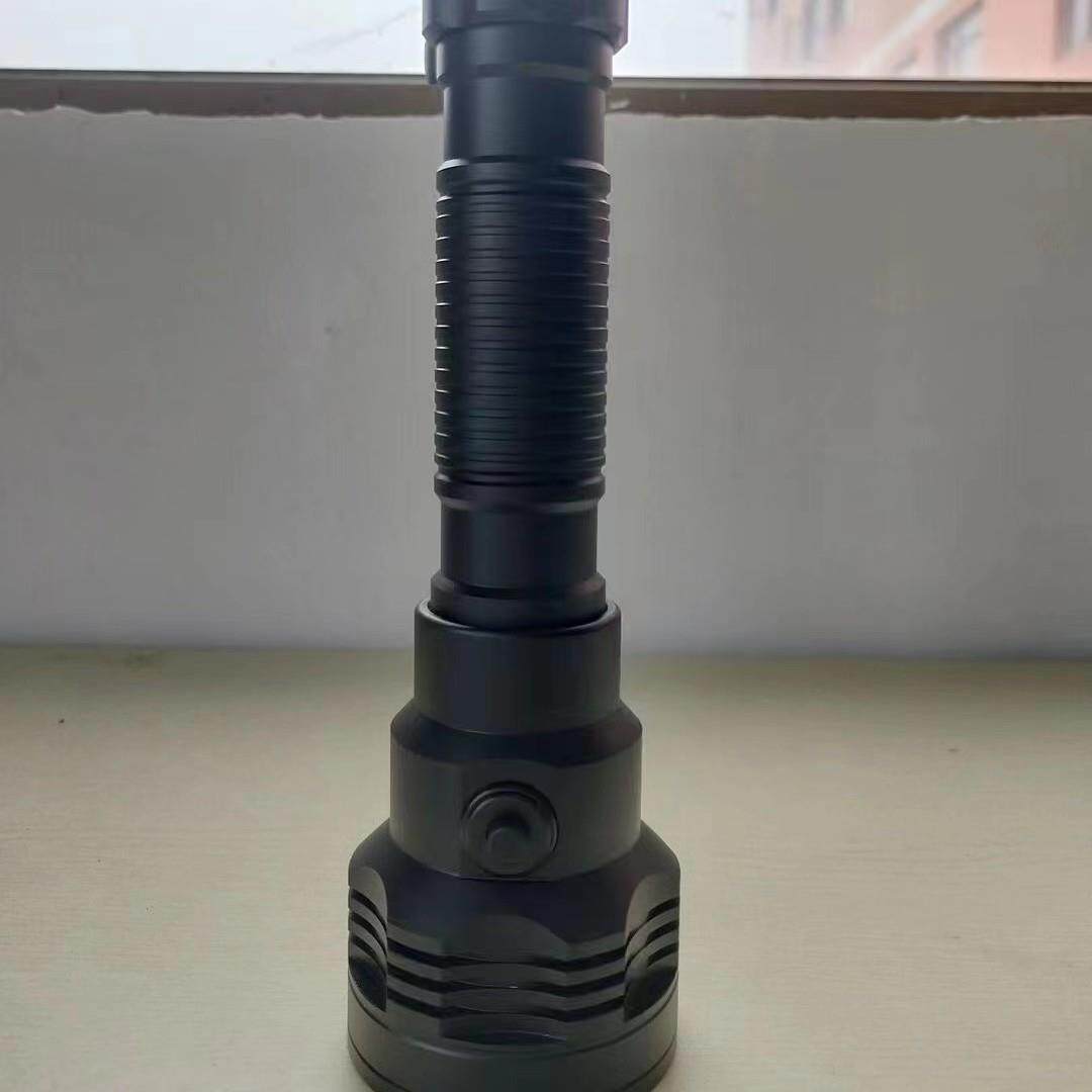 强光炫目手电 炫目效果 海智
