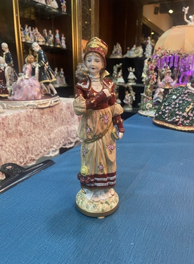 陶瓷摆件红色仕女瓷偶30厘米送人自留两相宜