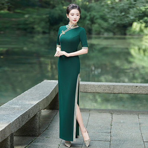 2026新款长款走秀旗袍妈妈修身气质中国风舞台演出服三线边五分高