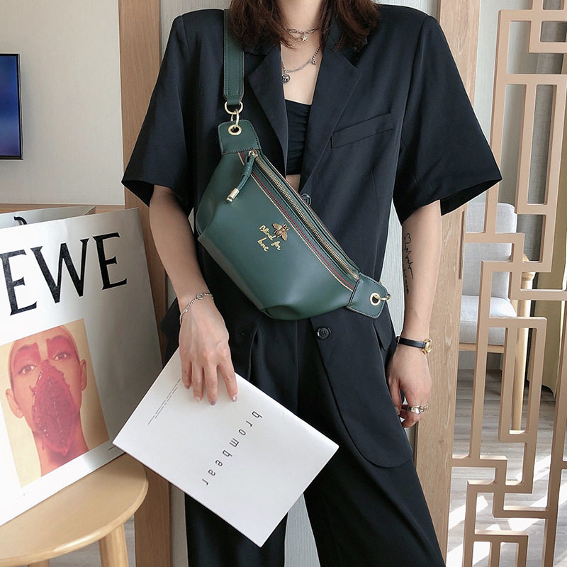 2026新款真皮胸包女2026新款潮流时尚牛皮女士斜挎小包包百搭腰包