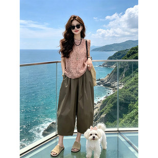 小个子碎花无袖上衣咖色阔腿裤套装女夏季木耳边显高遮肉两件套装