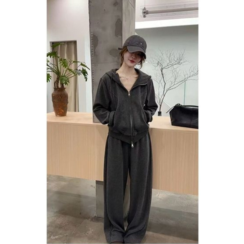 巨好看时尚chic连帽开衫卫衣女冬季2025新款小个子女生纯色短外套