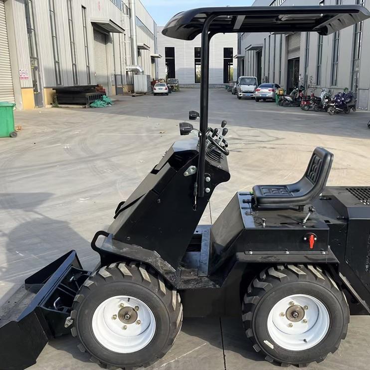 厂家现货BM520座驾式滑移装载机建筑工地用前卸式液压轮胎装载机
