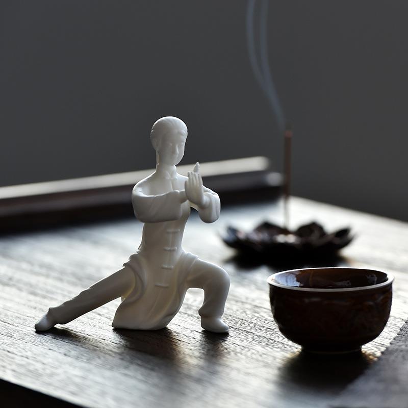 禅意白瓷茶宠摆件太极拳人物造型茶具配件茶玩茶桌茶艺摆设