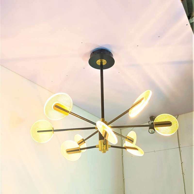 现代吊灯led餐厅吊顶灯现代简约三头客厅灯吧台创意餐厅暖光吊灯