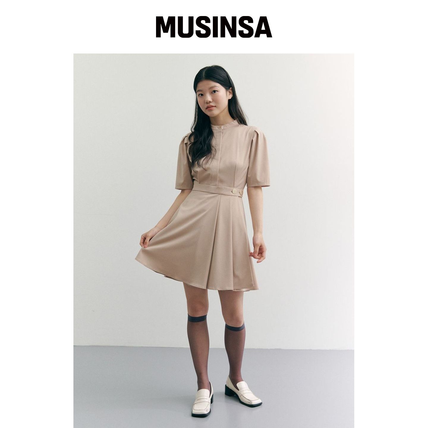 GANISONG 金色纽扣裹身连衣裙 _婴儿 MUSINSA韩国官网直邮进口