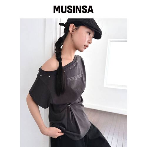 CHICKS 铆钉图案单肩短袖T恤 深灰色 MUSINSA韩国官网直邮进口