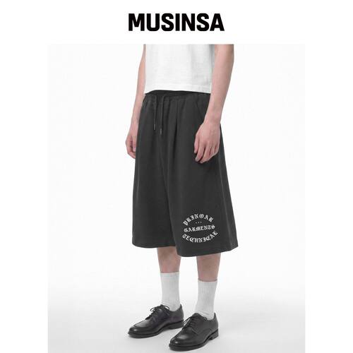 PRINOAR 小号 Garments 单排褶百慕大短裤 - 黑 韩国官网直邮进口