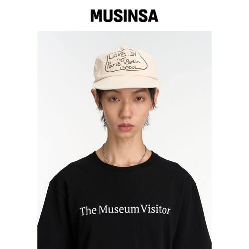 THEMUSEUMVISITOR LOVE IN 水洗棒球帽（象牙色 韩国官网直邮进口