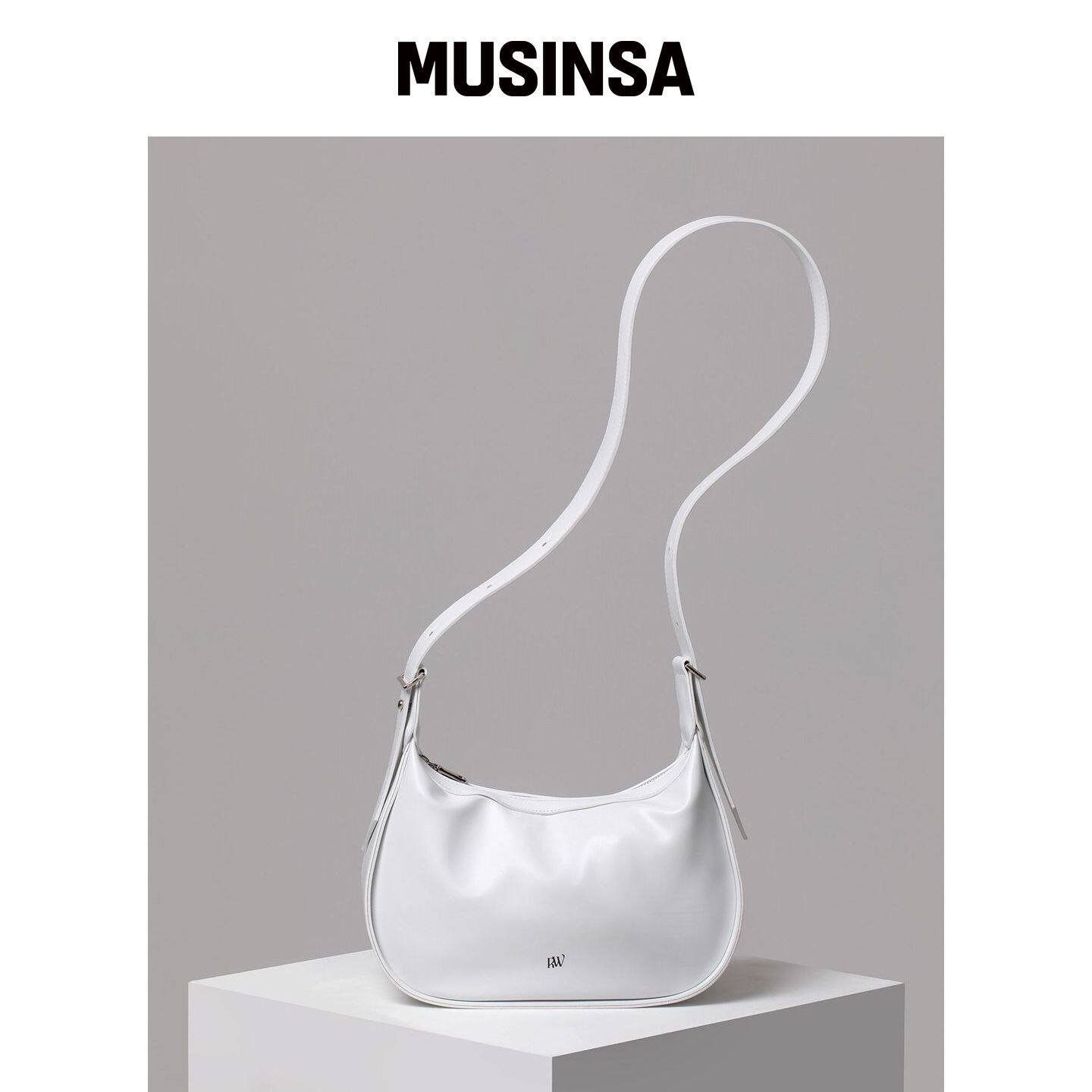 RECLOW RC HALF MOON 包 白色 MUSINSA韩国直邮官方正品