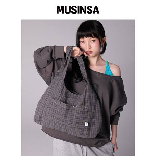 YOUHEE 格纹铆钉棉质大包_灰色 MUSINSA韩国官网直邮进口