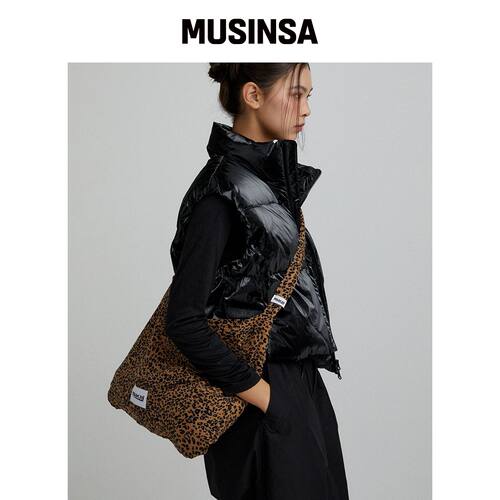 MACNI LEOPARD CORDUROY ECO CROSS BAG 棕色韩国官网直邮进口