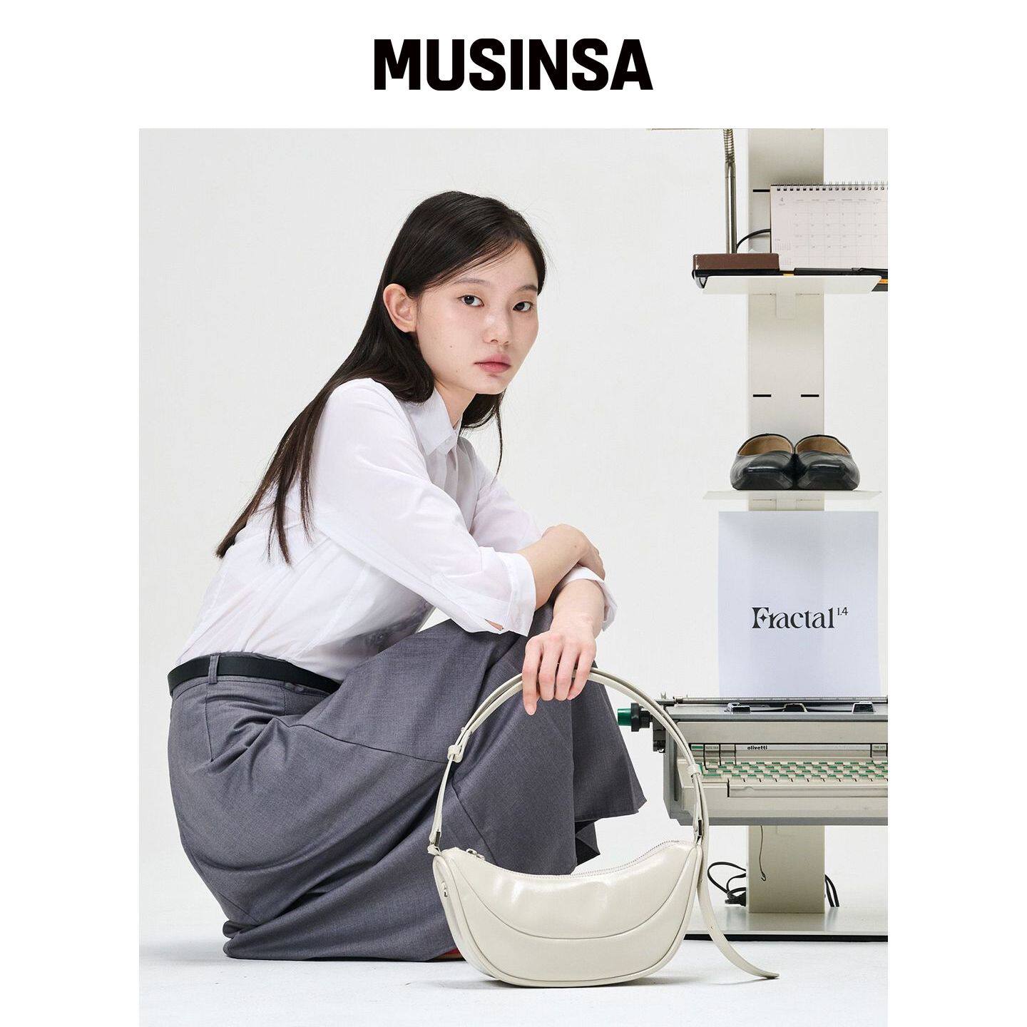FRACTALONEPOINTFOUR Leaf Bag [浅灰色] MUSINS韩国官网直邮进口