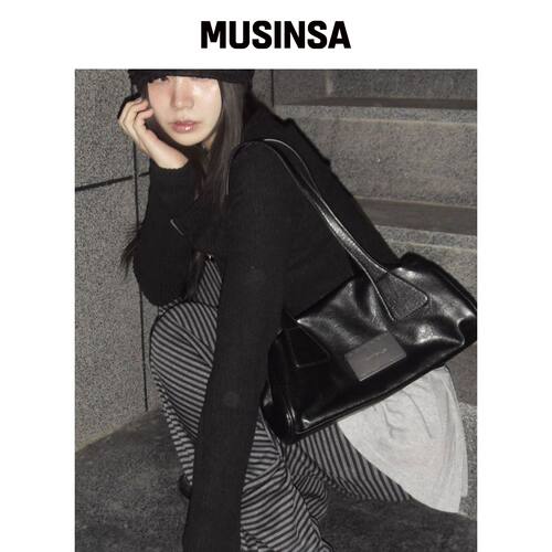 CHICKS 基础款日常手提包 黑色 MUSINSA韩国直邮官方正品