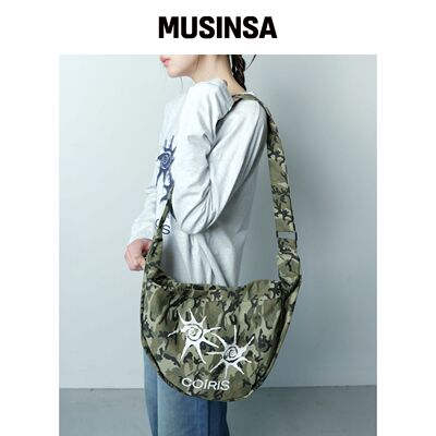 COIRIS 拉基迷彩斜挎包男女通用 MUSINSA韩国直邮官方正品