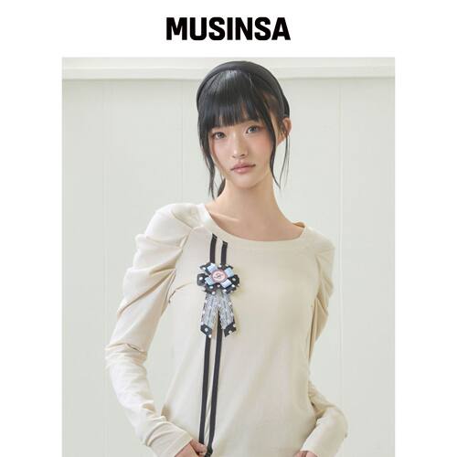 LUVISTRUE EL ROSETTE 抽褶T恤（奶油色） MUSIN韩国官网直邮进口
