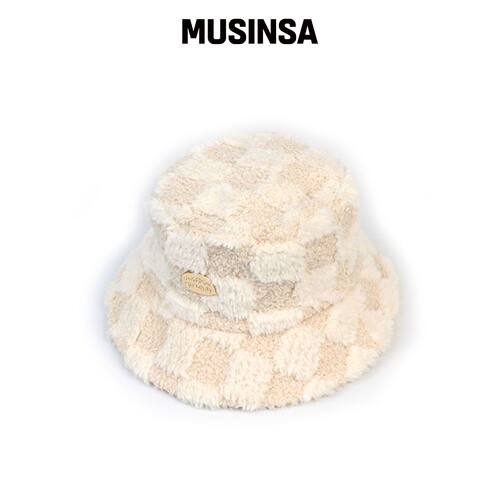 UNIVERSAL CHEMISTRY Check Fur Ivory BUCKET  韩国官网直邮进口