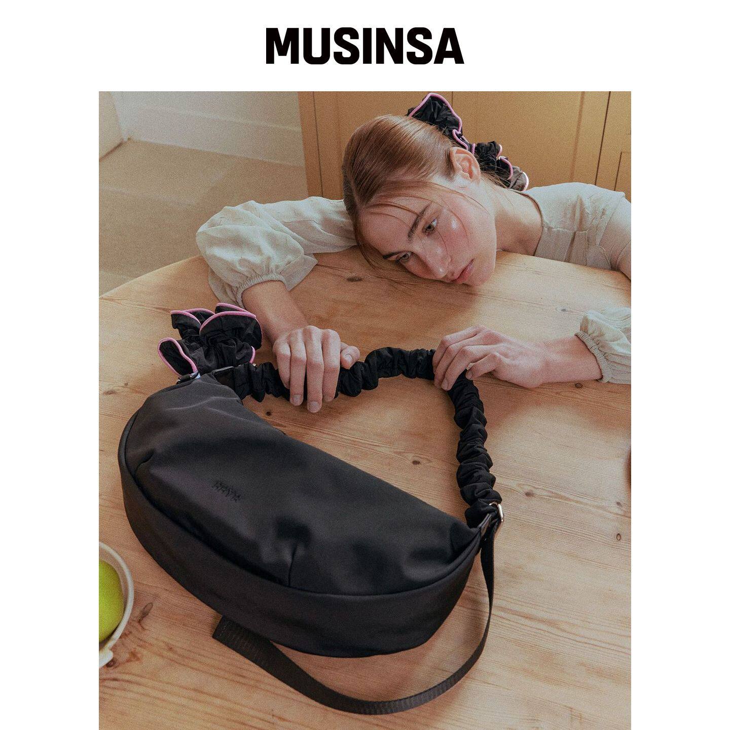 BBYB NOI褶皱中号肩背包(黑色) MUSINSA韩国官网直邮进口
