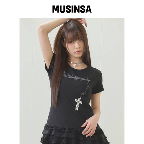 LUVISTRUE EL CROSS FRILL TEE（黑色）韩国官网直邮进口
