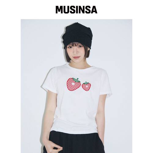 SLEEKGLOW 格纹草莓贴布T恤[白色] MUSINSA韩国官网直邮进口