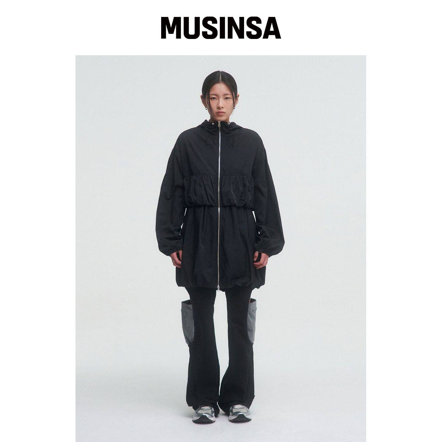 TUOMIO 滚边蓬松背带连衣裙[黑色] MUSINSA韩国官网直邮进口