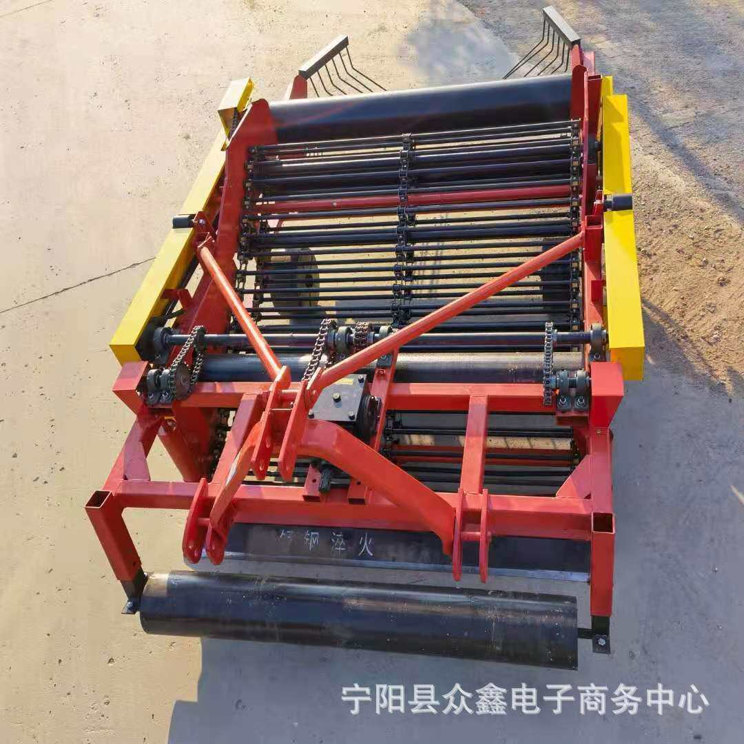 山东家用花生收获机拖拉机带动起花生的机子平地起垄都可用